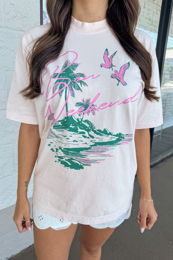 light pink and sage green bon weekend graphic print short sleeve crew neckline tee shirt