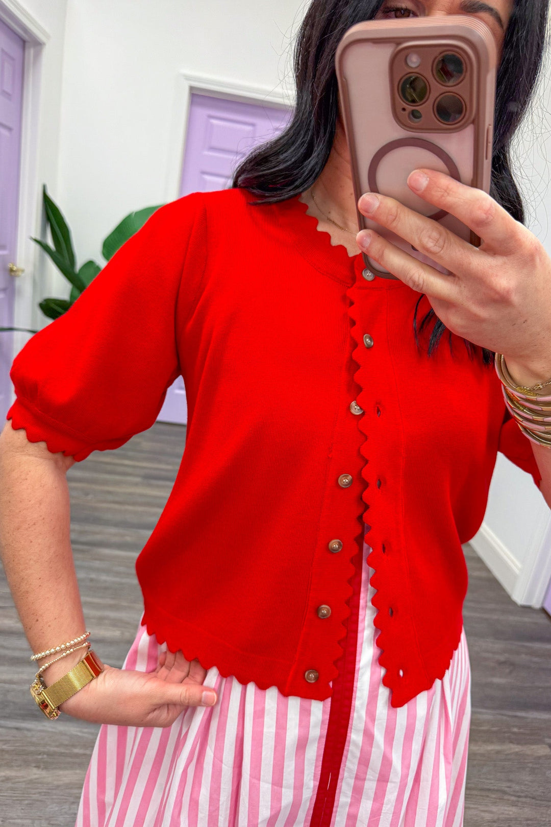 red button up puff sleeve scallop trim knit top