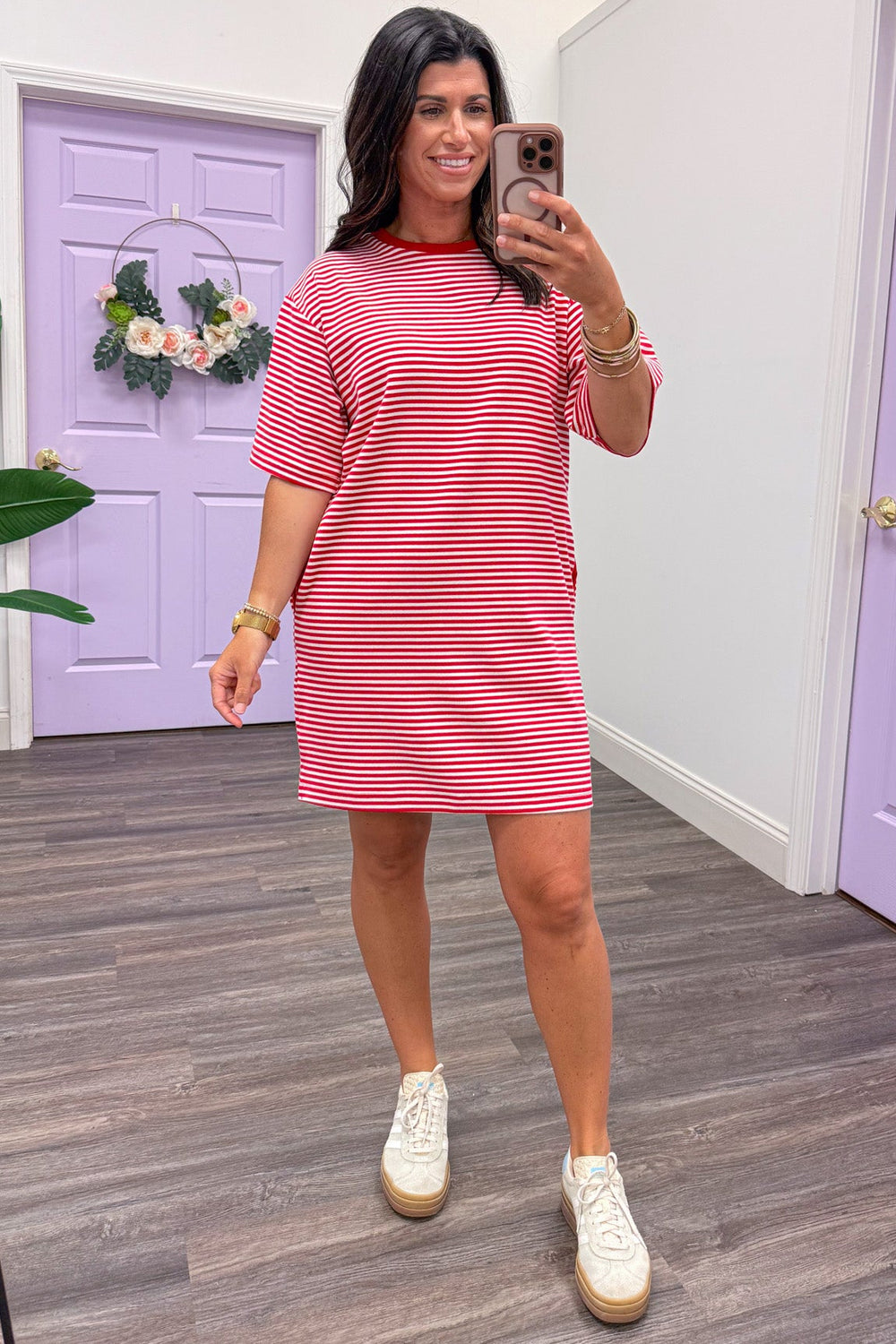 red and white striped dress plus size Sporty and fashionable extra plus-size red and white striped paneled dress, color-blocked crew neck long-sleeve casual wear