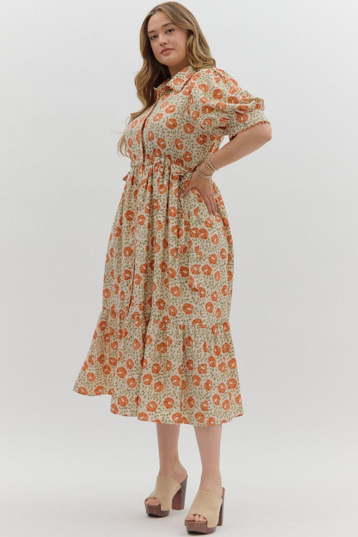Women's plus size cream button front midi dress with rust floral print by Entro showing tiered skirt detailing