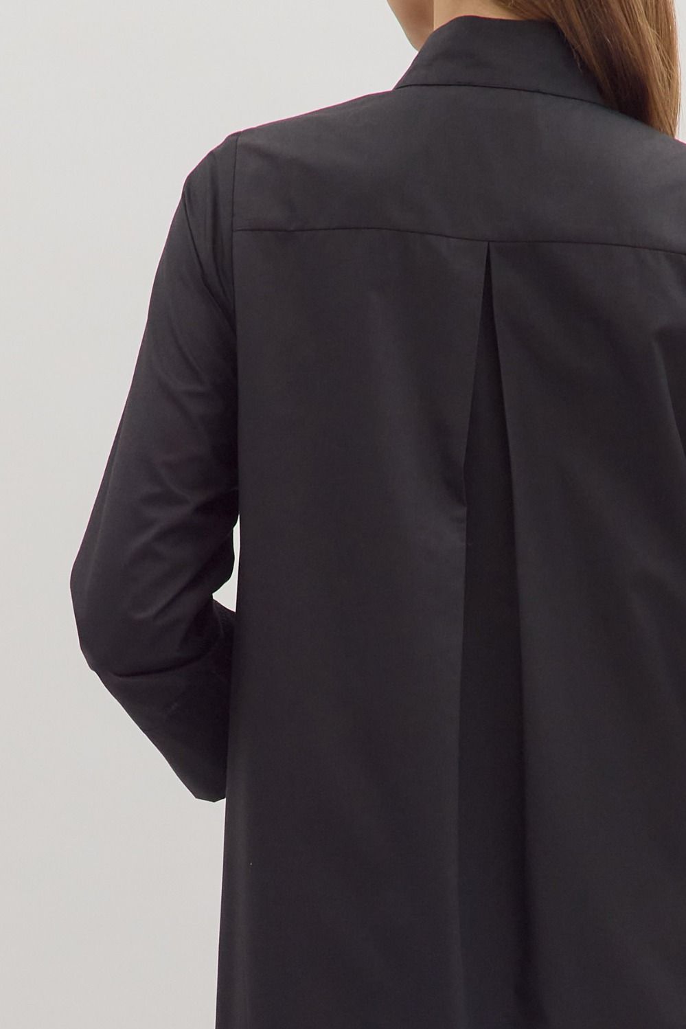 entro solid long sleeve black midi dress back