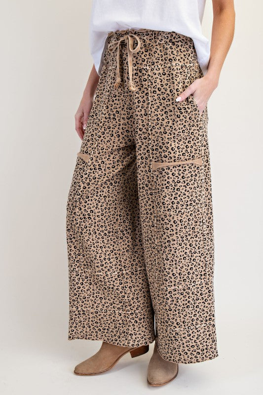 Women's tan leopard print wide leg knit cargo pants by Easel showing side view