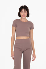 active wear cropped top