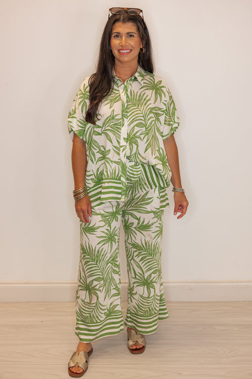 umgee palm leaf printed wide leg cropped palazzo pants