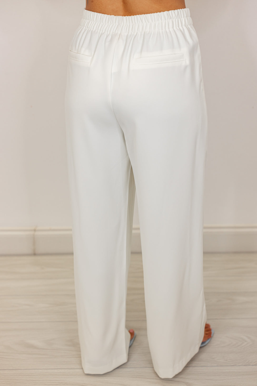 white pleated wide leg dress pants