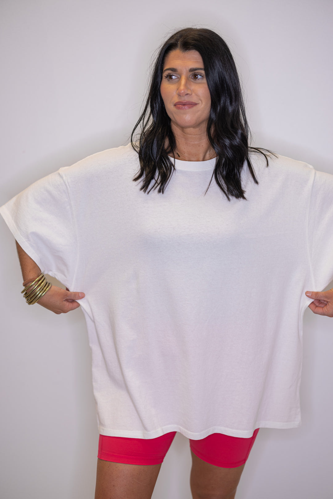 Mineral washed off white tee showing relaxed fit