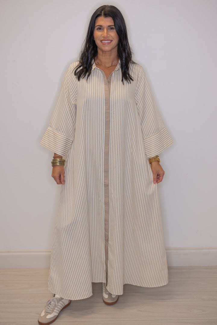 entro maxi dress Women's Let It Be Easy Navy Smocked Waist Zip | Size: S Size Chart XS S M L XL Numeric Size 0/2 4/6 8/10 12/14 16/18 Bust (in) 31 Women's Entro Beige and White